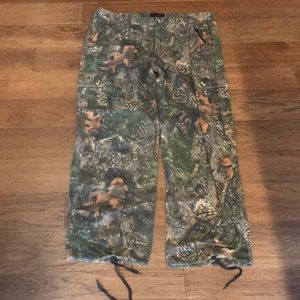 Camo hunting pants